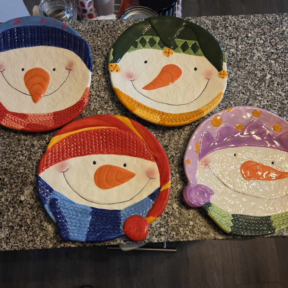Seasonal Elements Colorful 8.5" Ceramic Snowman Luncheon Plates Used For Display